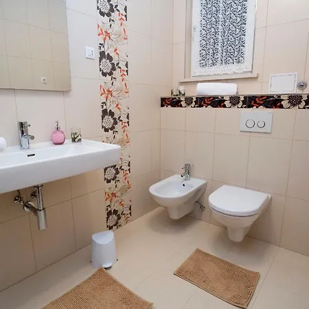 Διαμέρισμα Xxl *