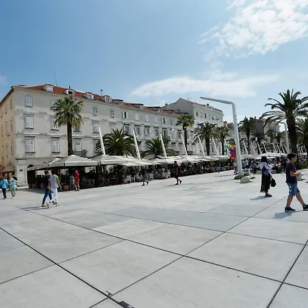 Xxl Διαμέρισμα Σπλιτ